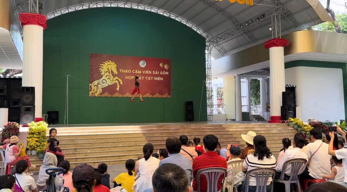 ca nhạc - biểu diễn (2)