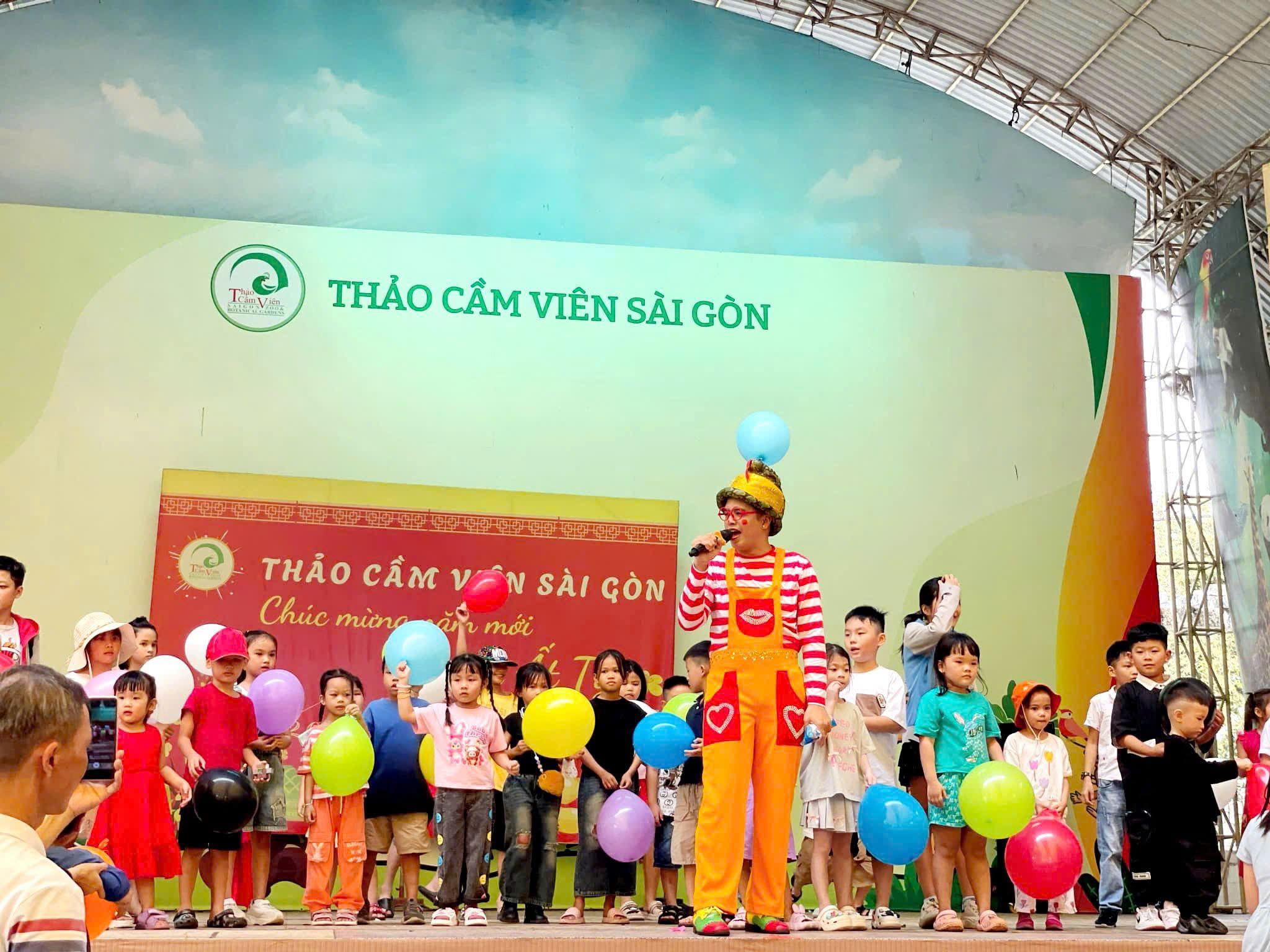 z7596202407884_1ae7d19721bf2ee5f479bd10607217f0